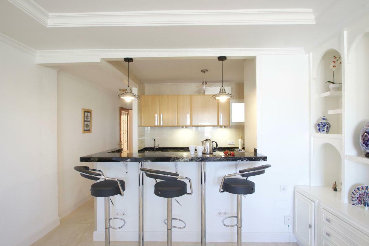 R&E Apartment Торремолинос Экстерьер фото
